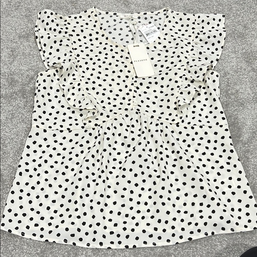 NWT; Pleione XS cream with black dots blouse